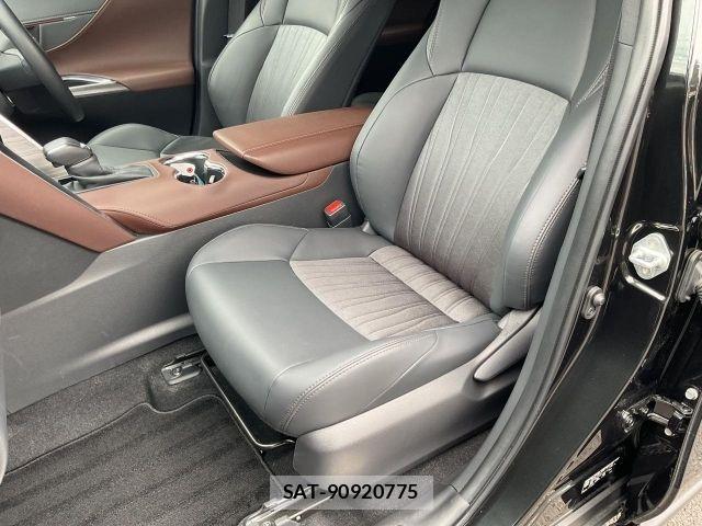 Toyota HARRIER 2025-05 8035760-10