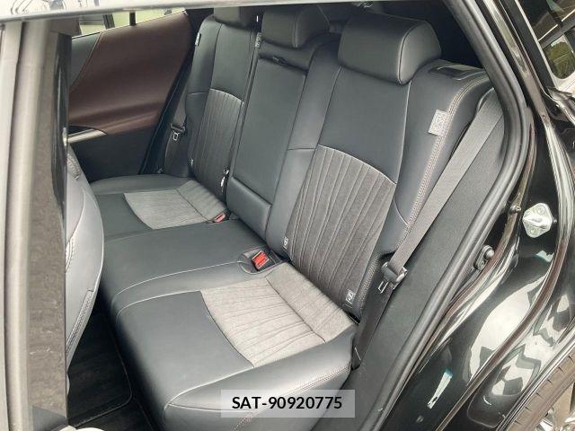 Toyota HARRIER 2025-05 8035760-12