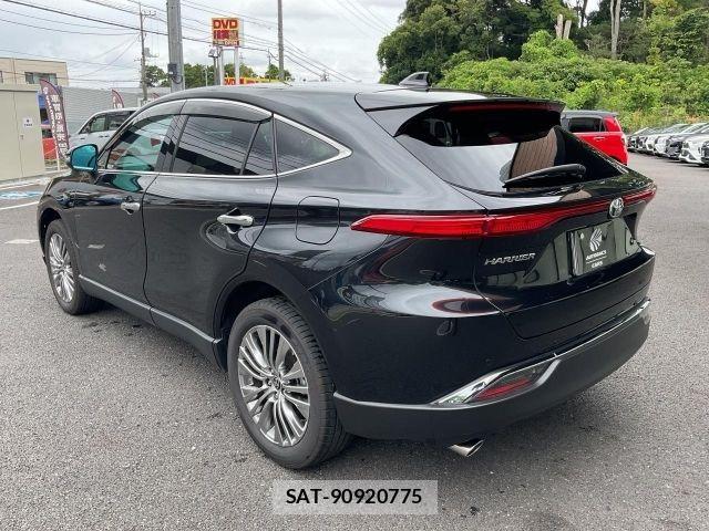 Toyota HARRIER 2025-05 8035760-17