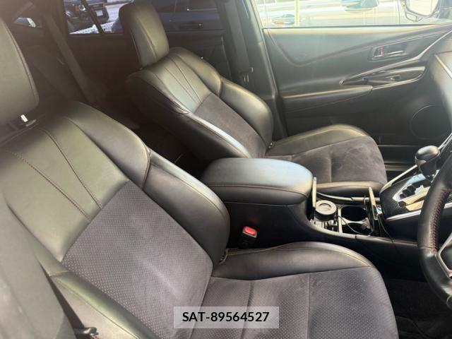 Toyota HARRIER 2019-04 8035778-11