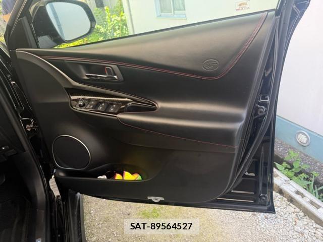 Toyota HARRIER 2019-04 8035778-16