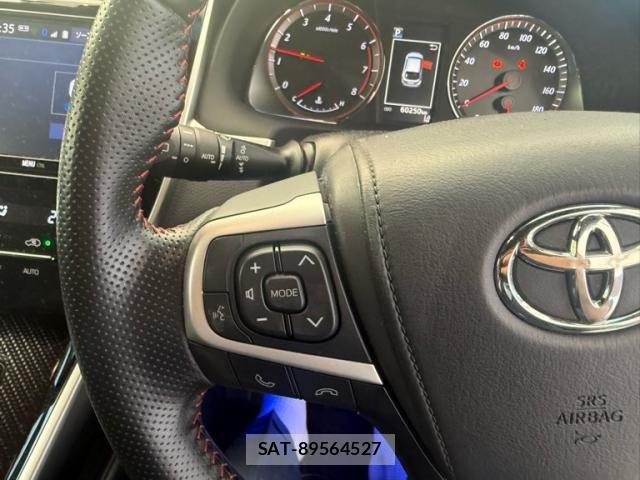 Toyota HARRIER 2019-04 8035778-19