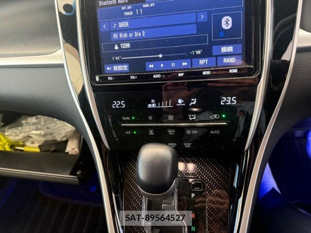 Toyota HARRIER 2019-04 8035778-23