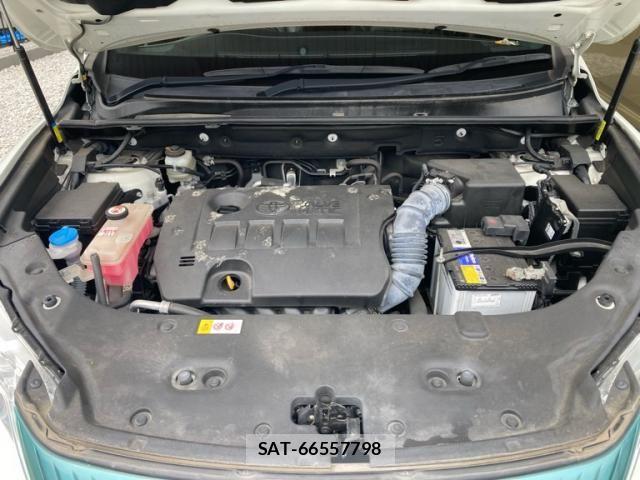 Toyota HARRIER 2017-06 8035789-20
