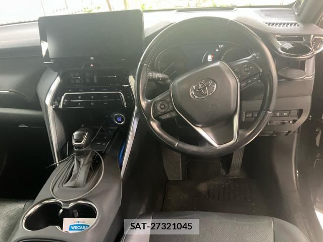 Toyota HARRIER 2021-07 8035768-17