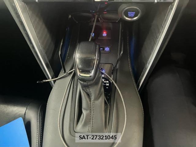 Toyota HARRIER 2021-07 8035768-24