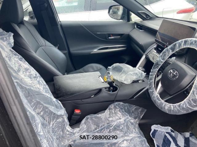 Toyota HARRIER 2023-07 8035765-12