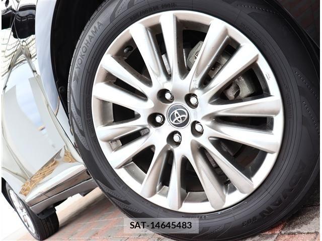 Toyota HARRIER 2019-03 8035780-12