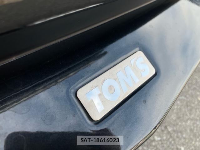 Toyota HARRIER 2021-07 8035771-12