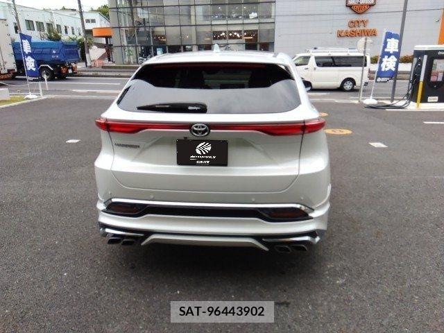 Toyota HARRIER 2023-06 8035761-4