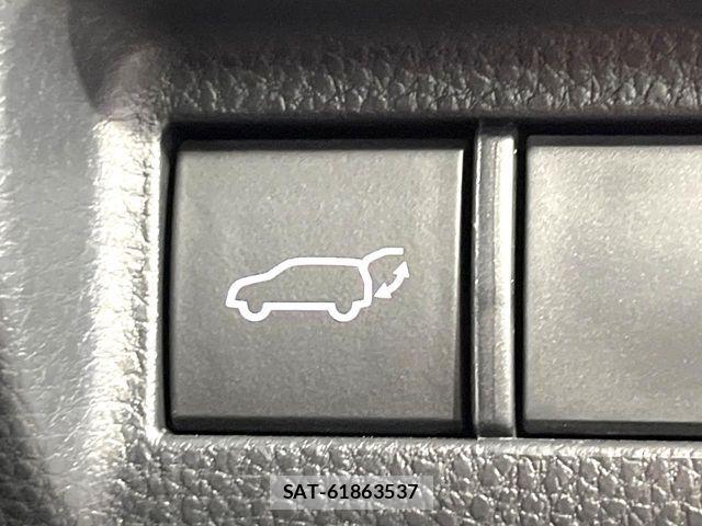 Toyota HARRIER 2021-09 8048588-5