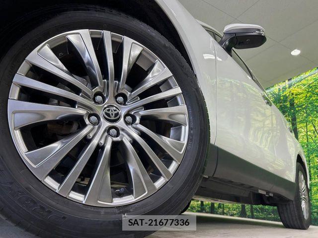 Toyota HARRIER 2022-03 8035763-12