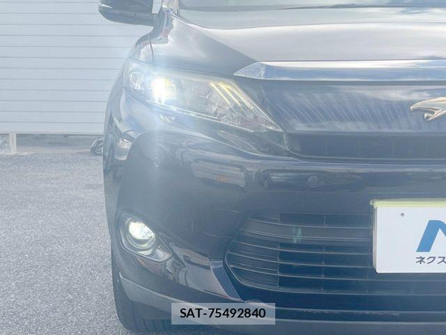 Toyota HARRIER 2015-10 8073894-12