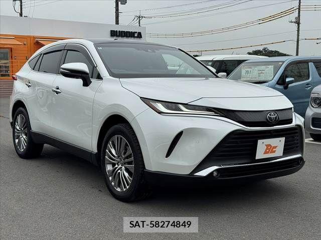 Toyota HARRIER 2024-08 8073869-7