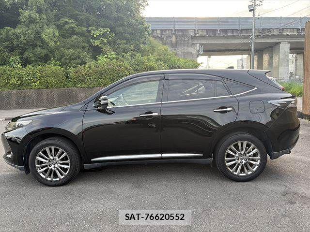 Toyota HARRIER 2014-11 8073890-23