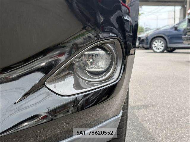 Toyota HARRIER 2014-11 8073890-27