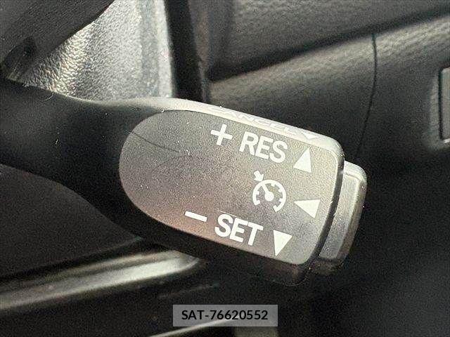 Toyota HARRIER 2014-11 8073890-7