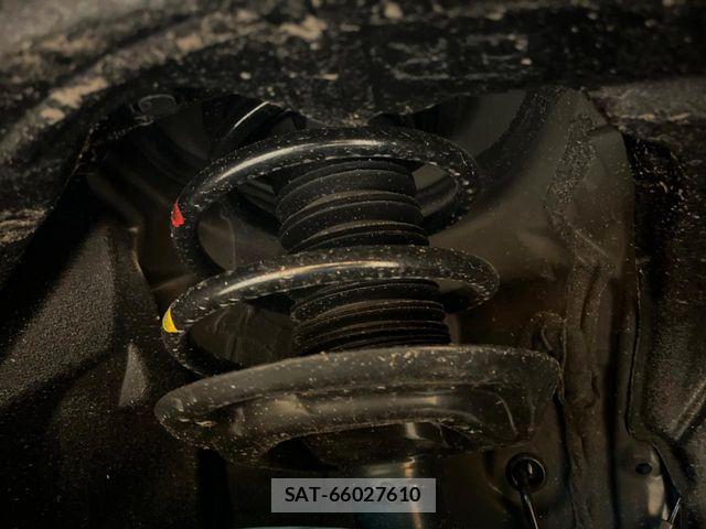 Toyota HARRIER 2025-04 8073878-18