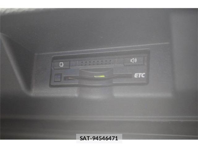 Toyota HARRIER 2014-08 8073892-3
