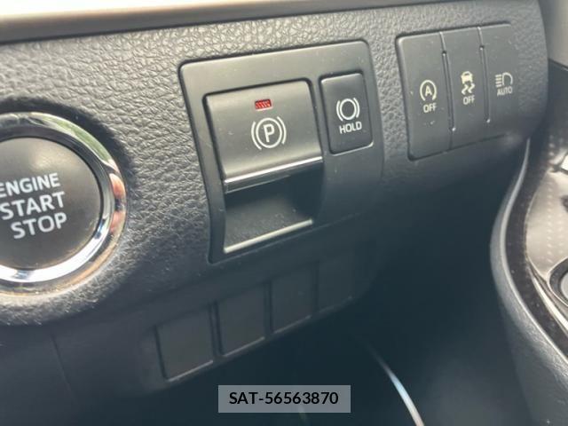 Toyota HARRIER 2017-08 8073891-18