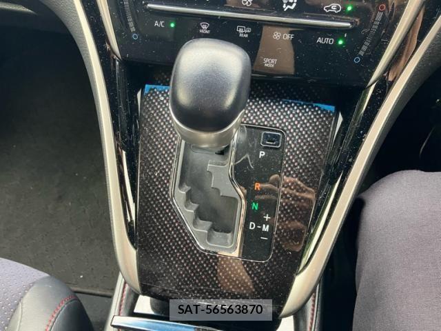 Toyota HARRIER 2017-08 8073891-23