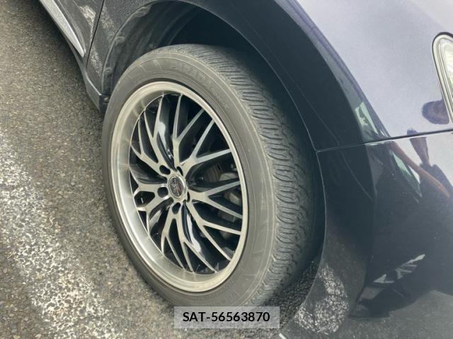 Toyota HARRIER 2017-08 8073891-5