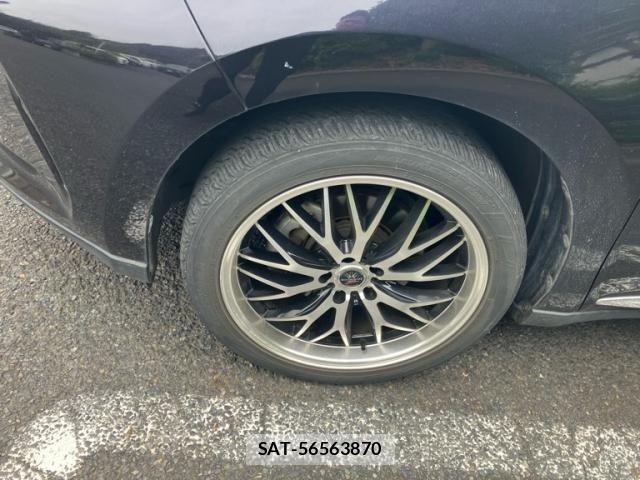 Toyota HARRIER 2017-08 8073891-6