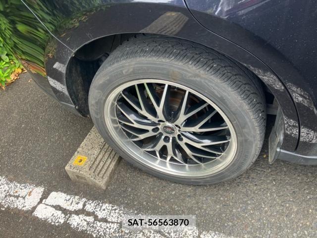 Toyota HARRIER 2017-08 8073891-8