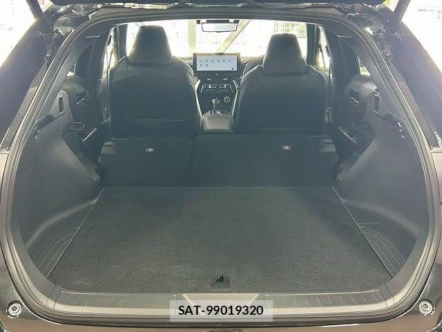 Toyota HARRIER 2023-09 8073876-12