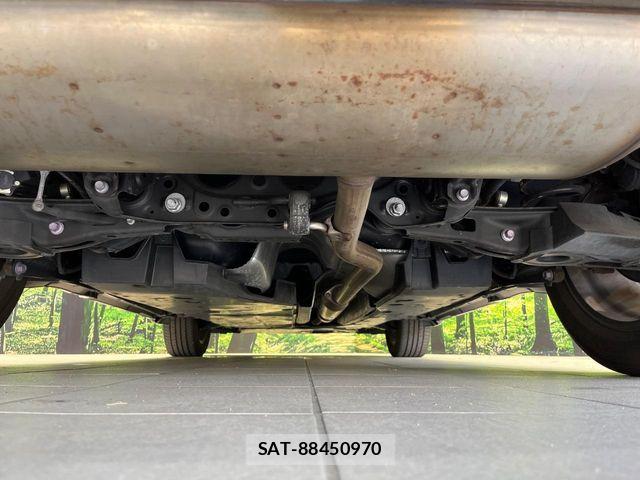 Toyota HARRIER 2021-03 8073877-18