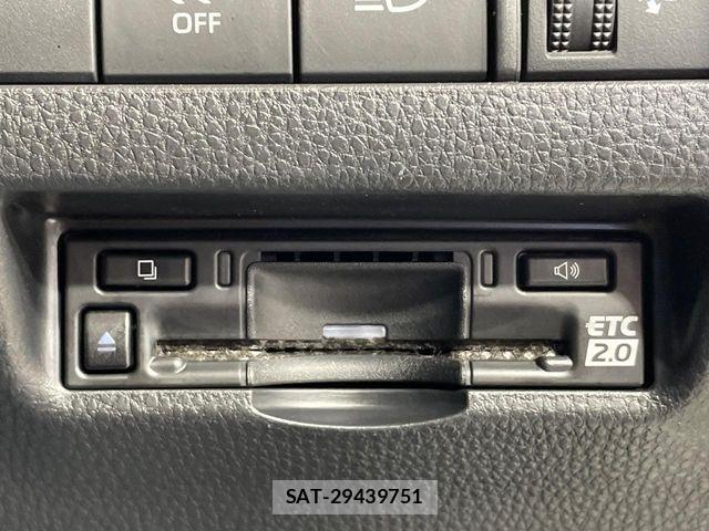 Toyota HARRIER 2024-04 8073884-6
