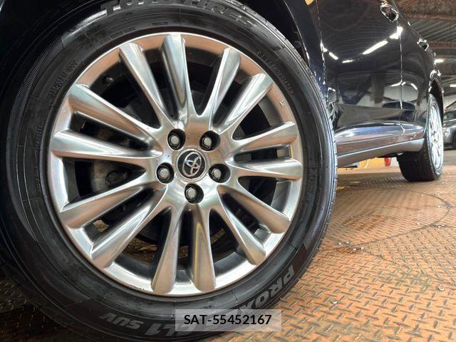 Toyota HARRIER 2018-04 8099375-11