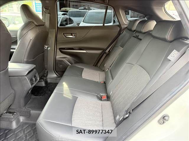 Toyota HARRIER 2021-02 8099374-9