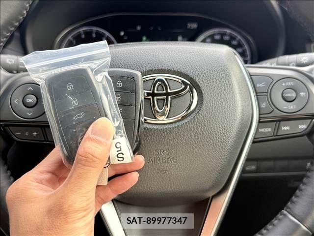 Toyota HARRIER 2021-02 8099374-17