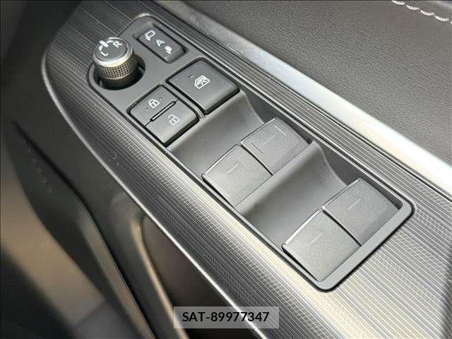 Toyota HARRIER 2021-02 8099374-28