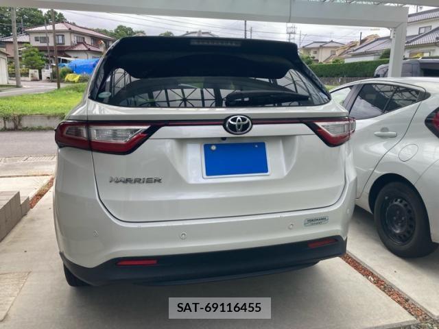 Toyota HARRIER 2017-07 8099394-3