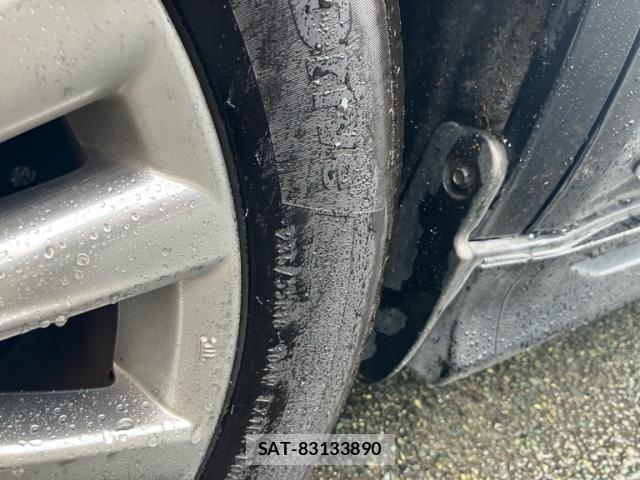 Toyota HARRIER 2015-01 8099404-5