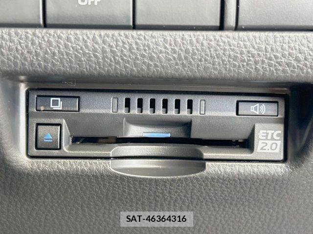 Toyota HARRIER 2021-02 8099370-6