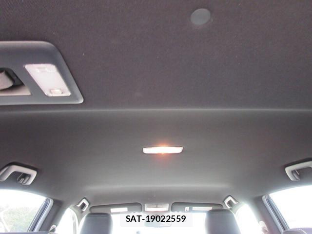 Toyota HARRIER 2015-07 8099407-13
