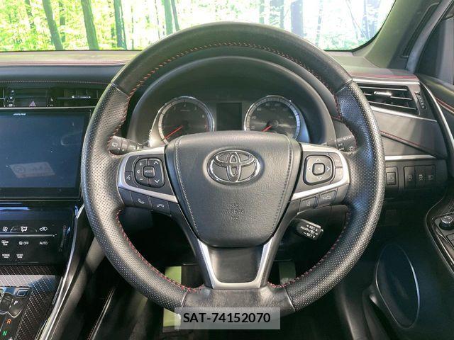 Toyota HARRIER 2017-08 8099377-10