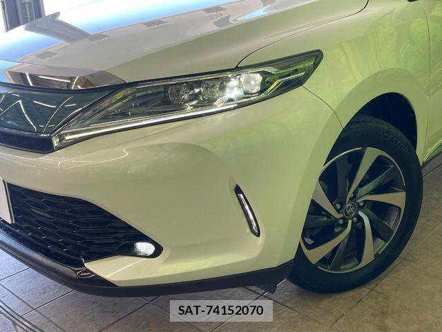 Toyota HARRIER 2017-08 8099377-11
