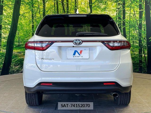 Toyota HARRIER 2017-08 8099377-14