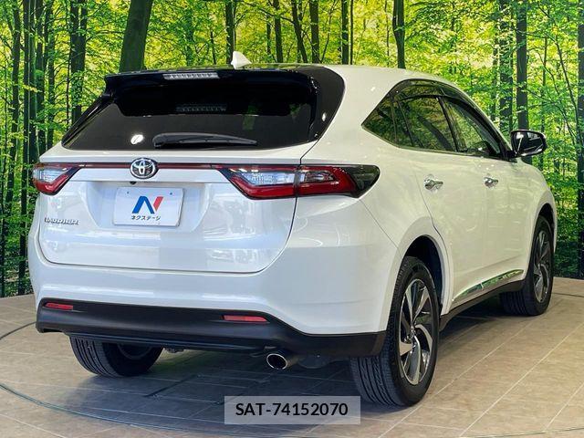 Toyota HARRIER 2017-08 8099377-16