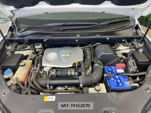 Toyota HARRIER 2017-08 8099377-17