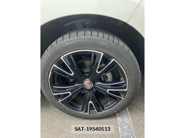 Toyota HARRIER 2015-07 8099395-18