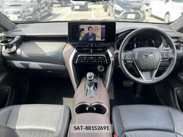 Toyota HARRIER 2023-08 8099363-1