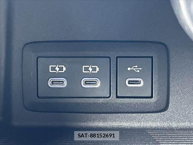 Toyota HARRIER 2023-08 8099363-24