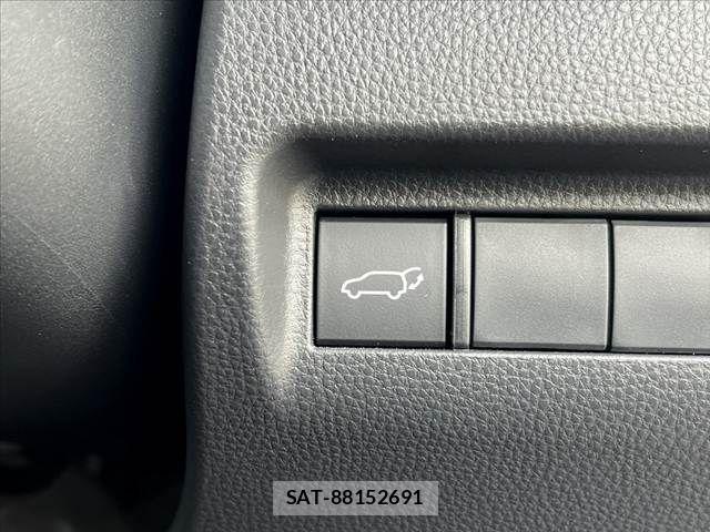 Toyota HARRIER 2023-08 8099363-28