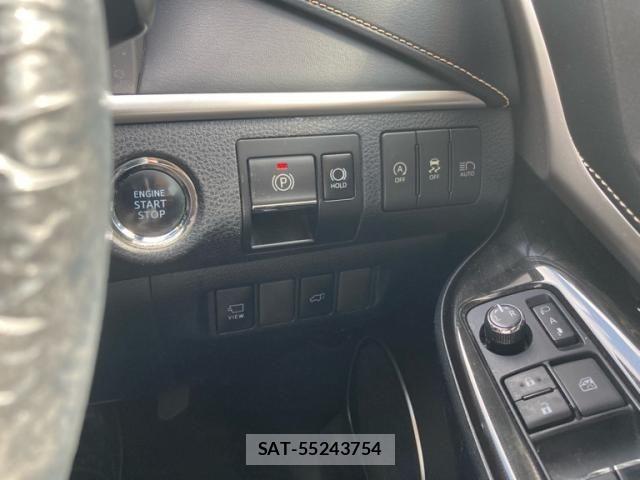 Toyota HARRIER 2018-04 8099382-16