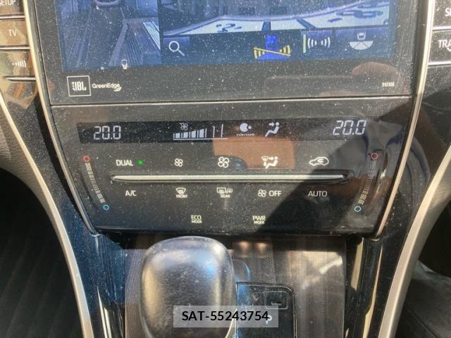 Toyota HARRIER 2018-04 8099382-21